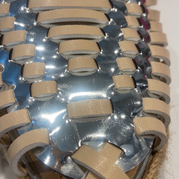 Catherine Malandrino | Miyoko Wedge Sandal | Size: 9 | Color: Silver Tan - Picture 14 of 17